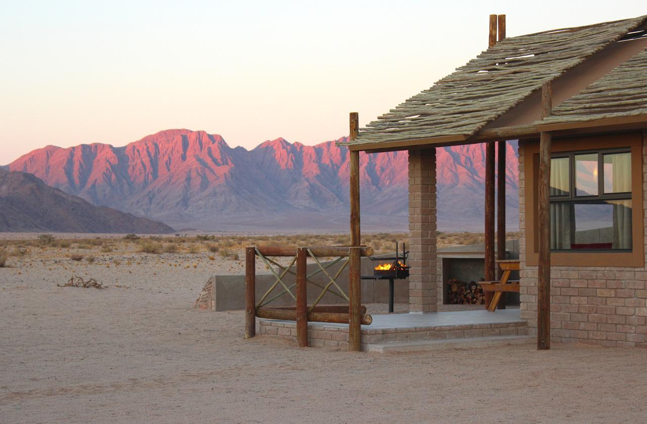 Desert Camp เซสเรียม ภายนอก รูปภาพ