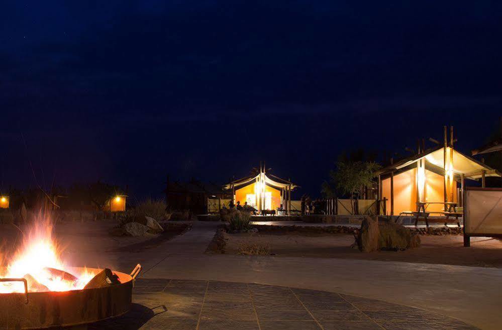 Desert Camp เซสเรียม ภายนอก รูปภาพ