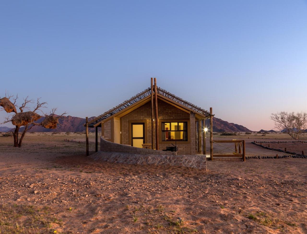 Desert Camp เซสเรียม ภายนอก รูปภาพ