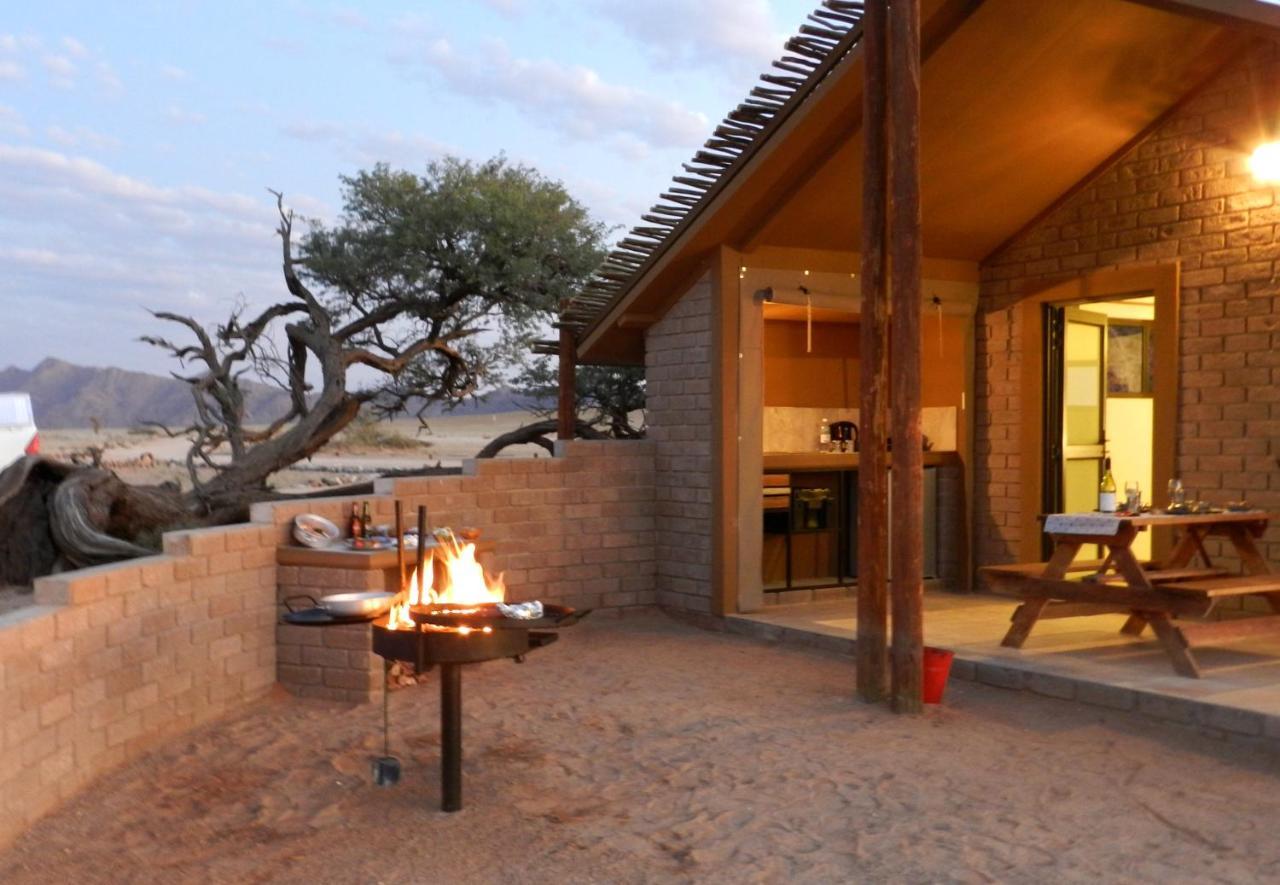 Desert Camp เซสเรียม ภายนอก รูปภาพ