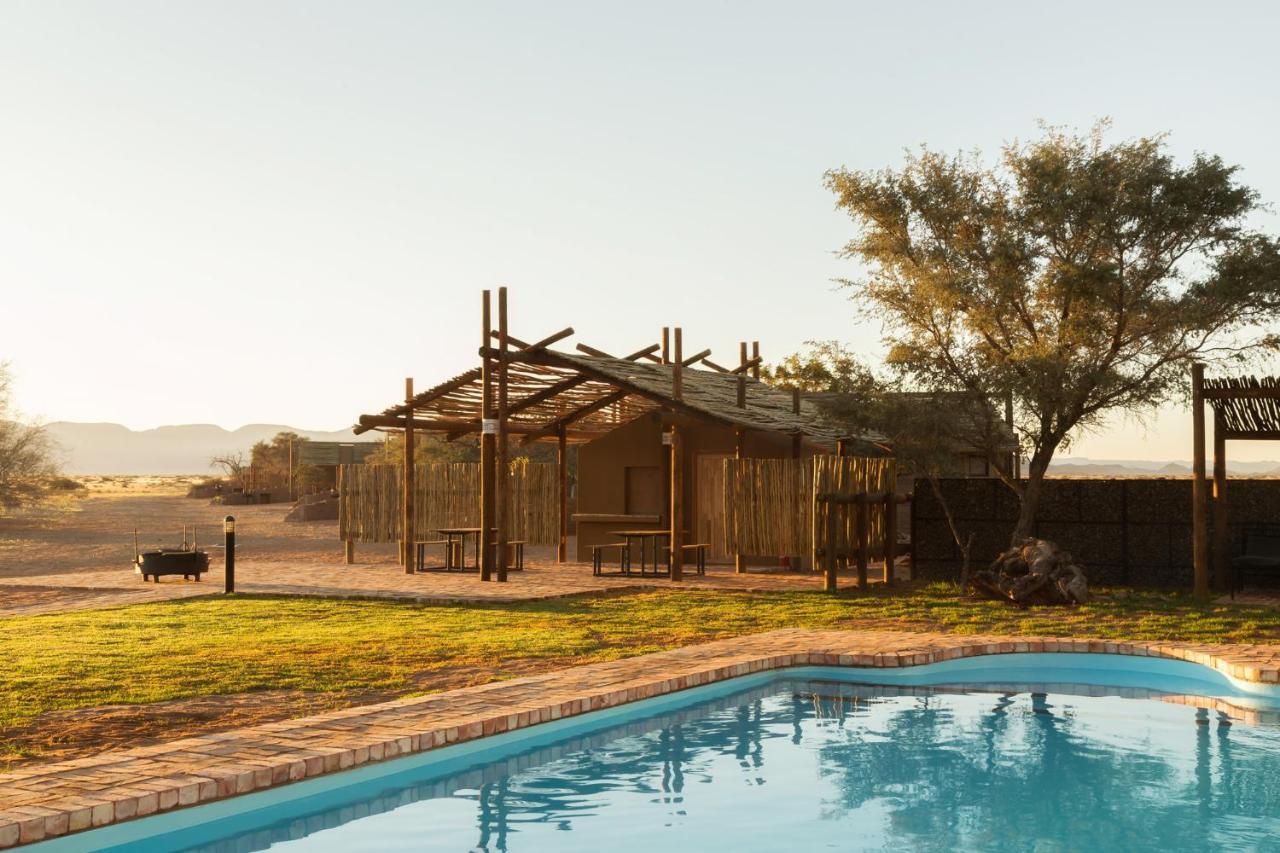 Desert Camp เซสเรียม ภายนอก รูปภาพ