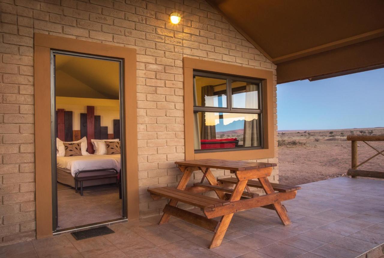 Desert Camp เซสเรียม ภายนอก รูปภาพ